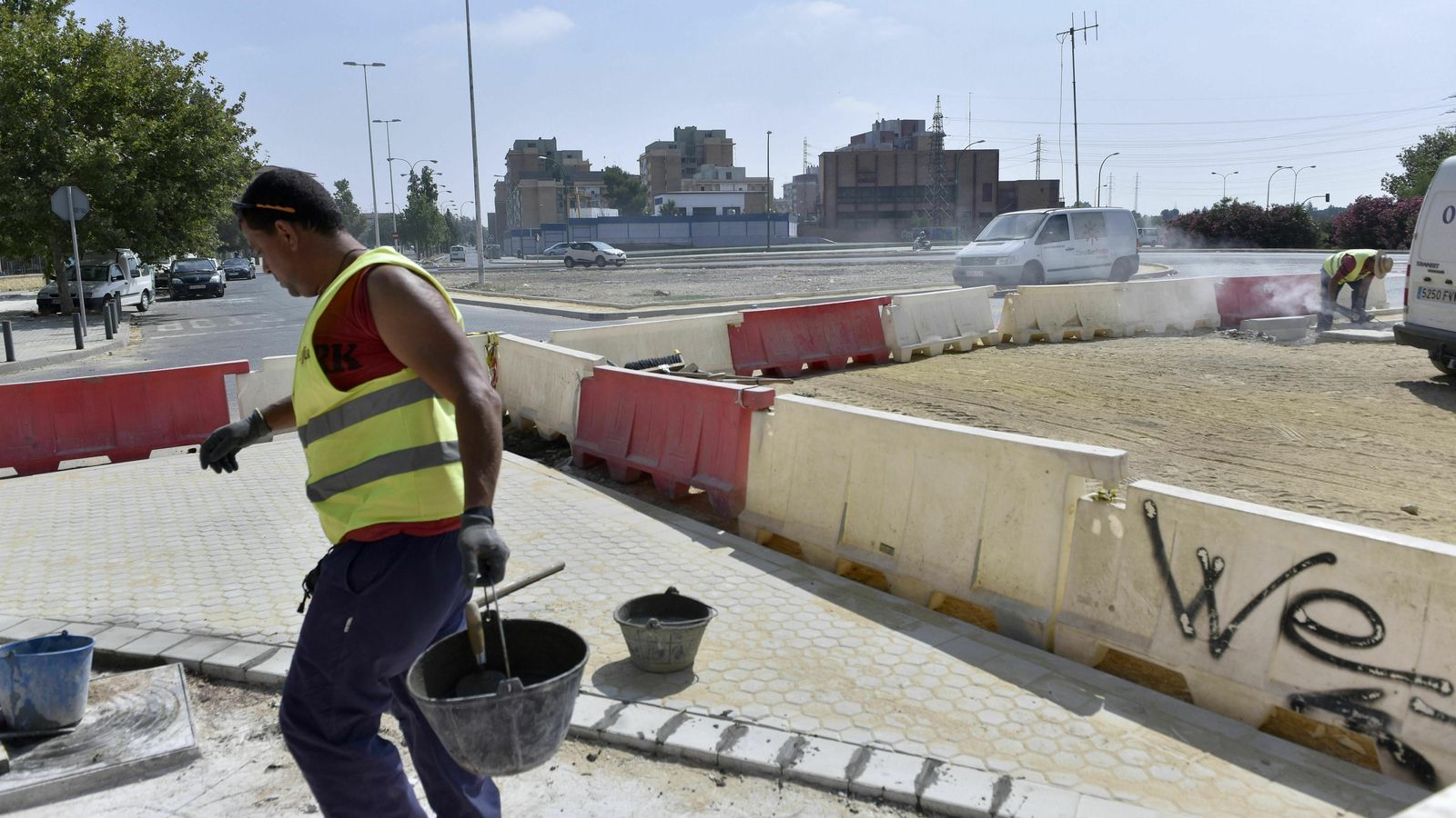 Obras en los accesos del Polígono Sur.