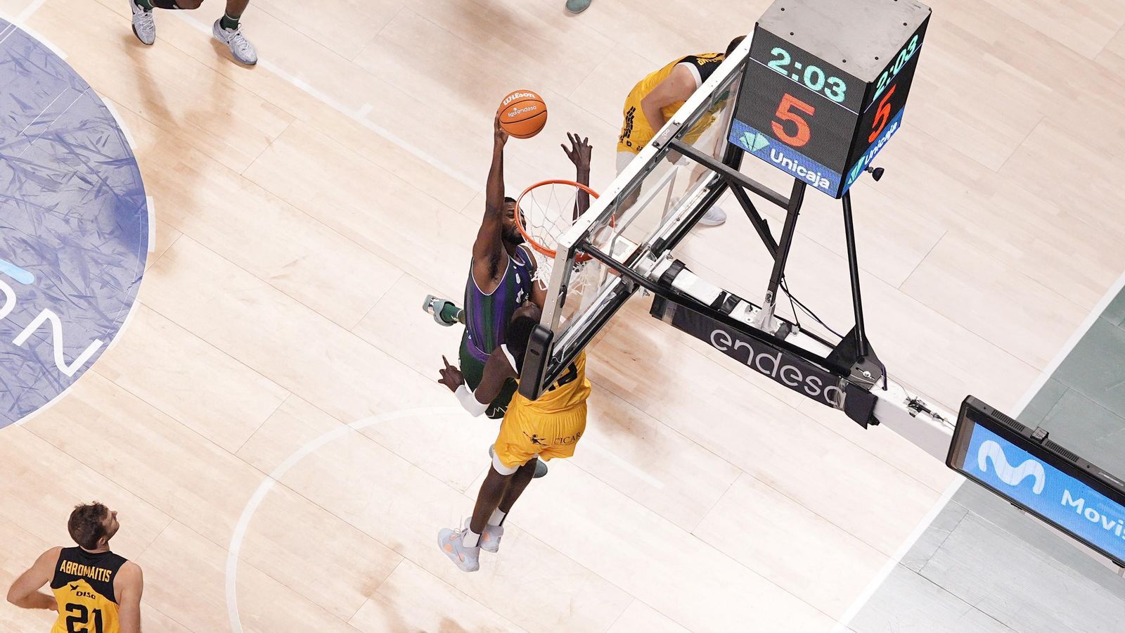 El Unicaja-La Laguna Tenerife, en fotos