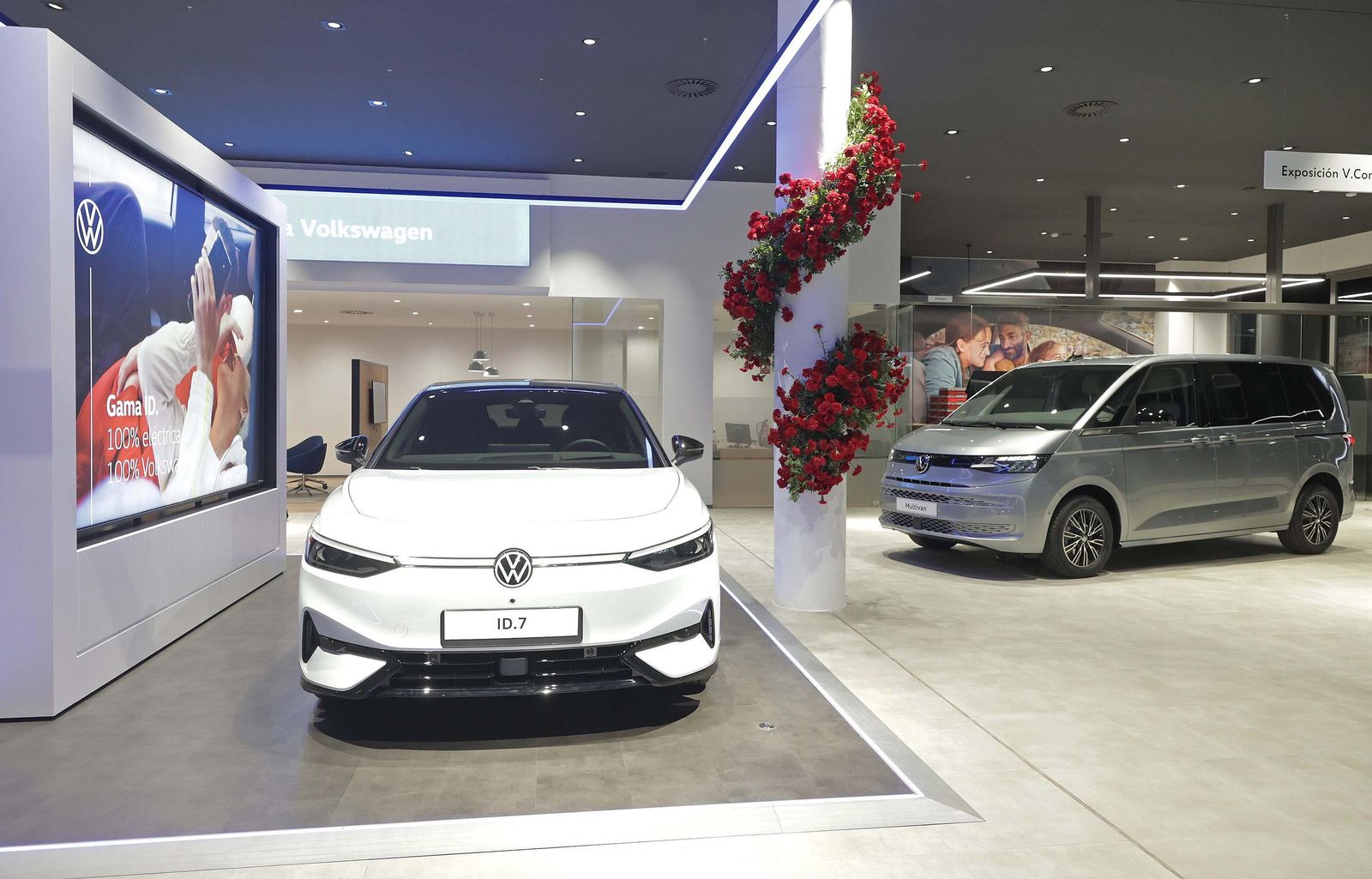 Fotos de la inauguración del nuevo concesionario del Grupo Solera en Los Barrios