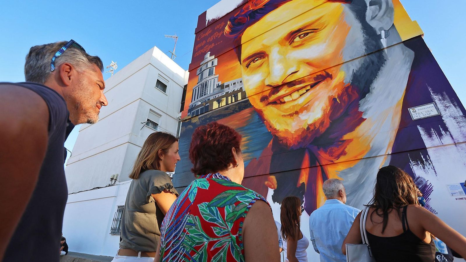 Mural de Manuel Carrasco en Isla Cristina.