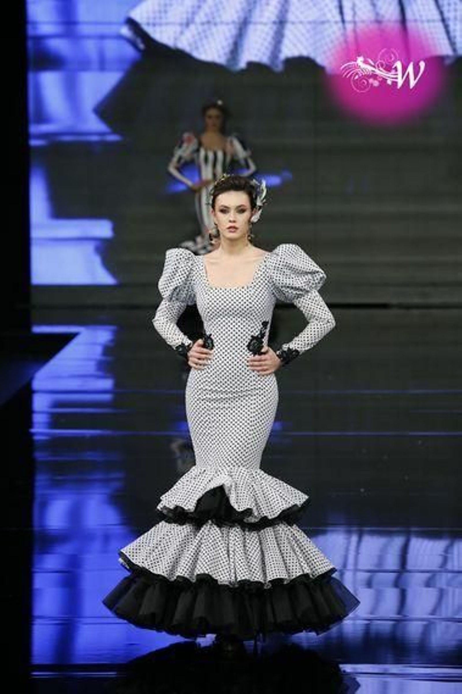Yolanda Moda Flamenca soprende con 'Firmamento', así es su nueva colección para Simof 2020