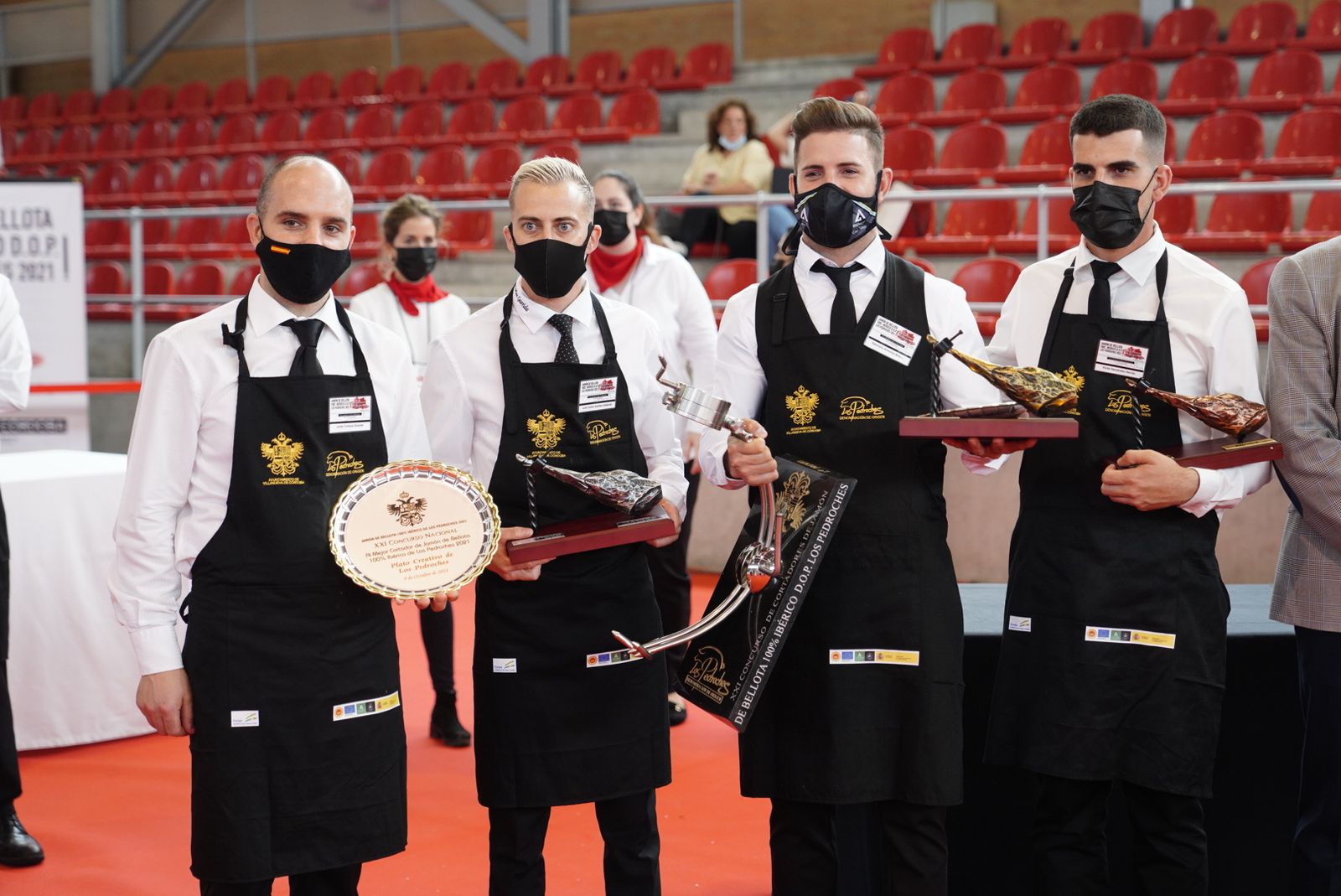 La última jornada de la Feria del Jamón de Villanueva de Córdoba, en fotografías