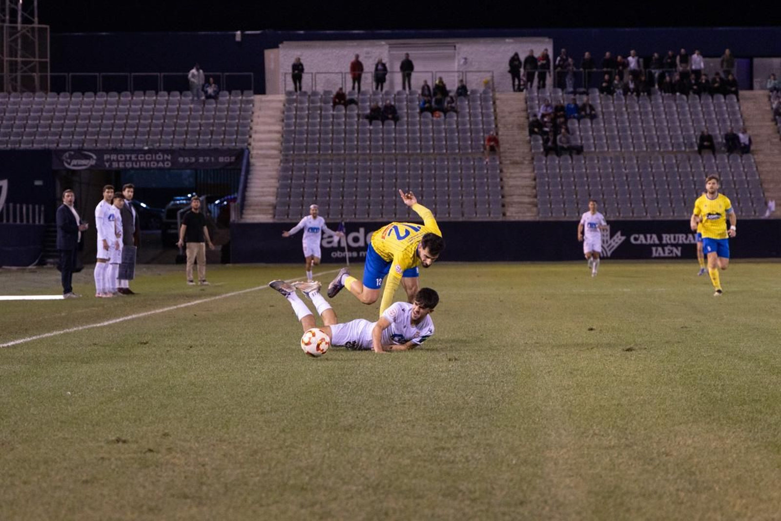 Real Jaén CF contra CD Huértor Tájar, en imágenes