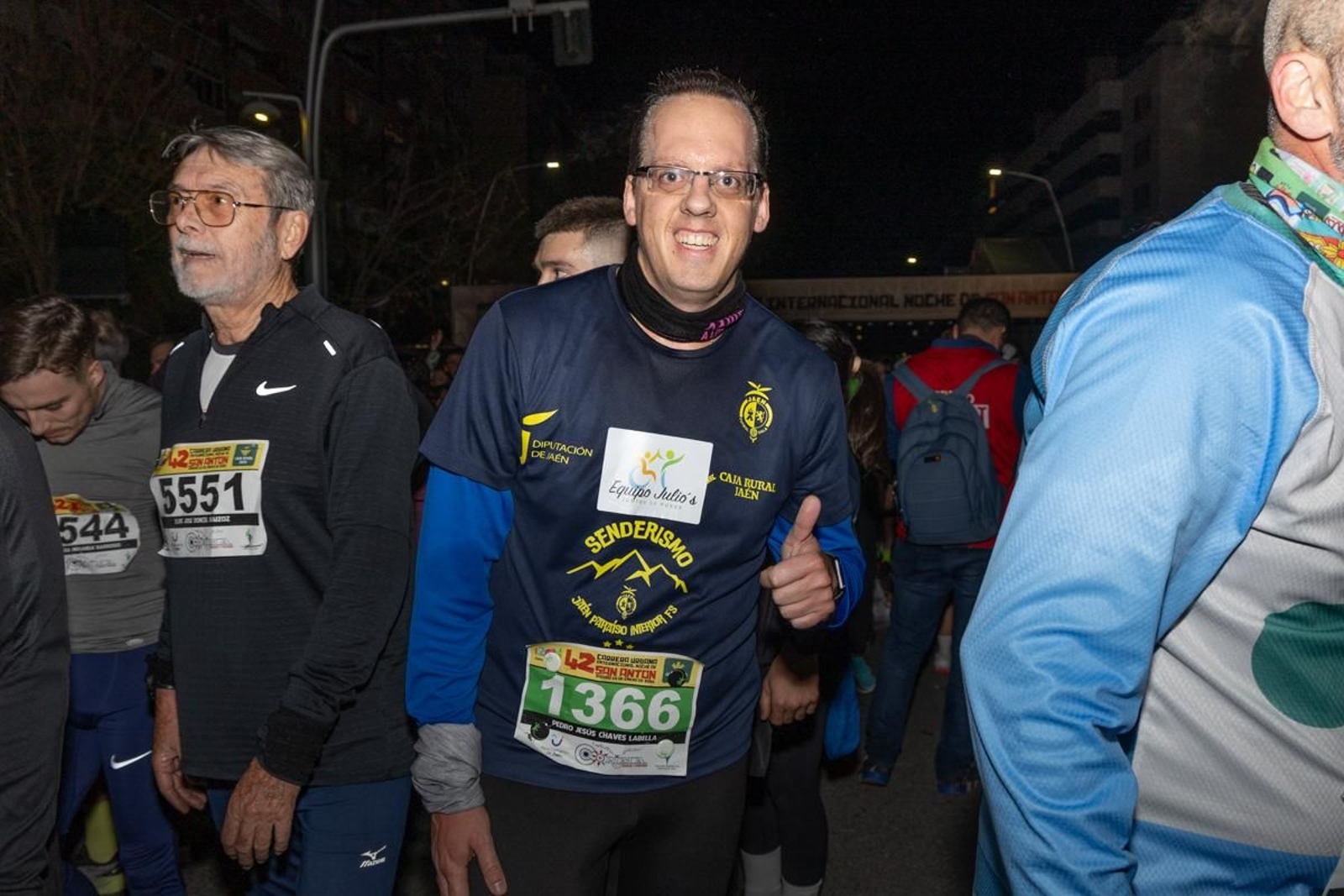 En imágenes: búscate en tu llegada a meta de la Carrera de San Antón 2025 (8)