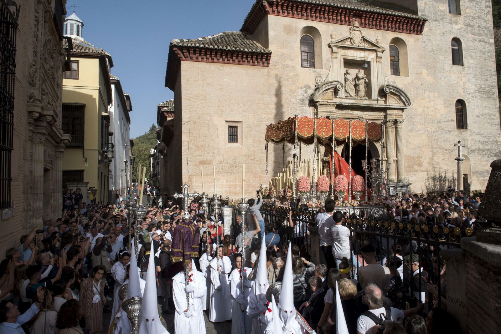 Galería de fotos de Los Dolores en el Lunes Santo