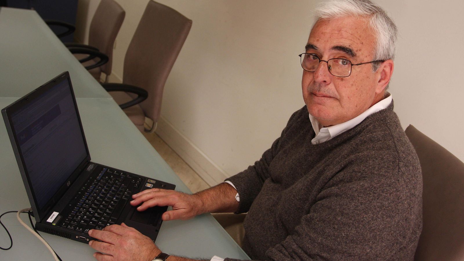 Carlos Colón Perales