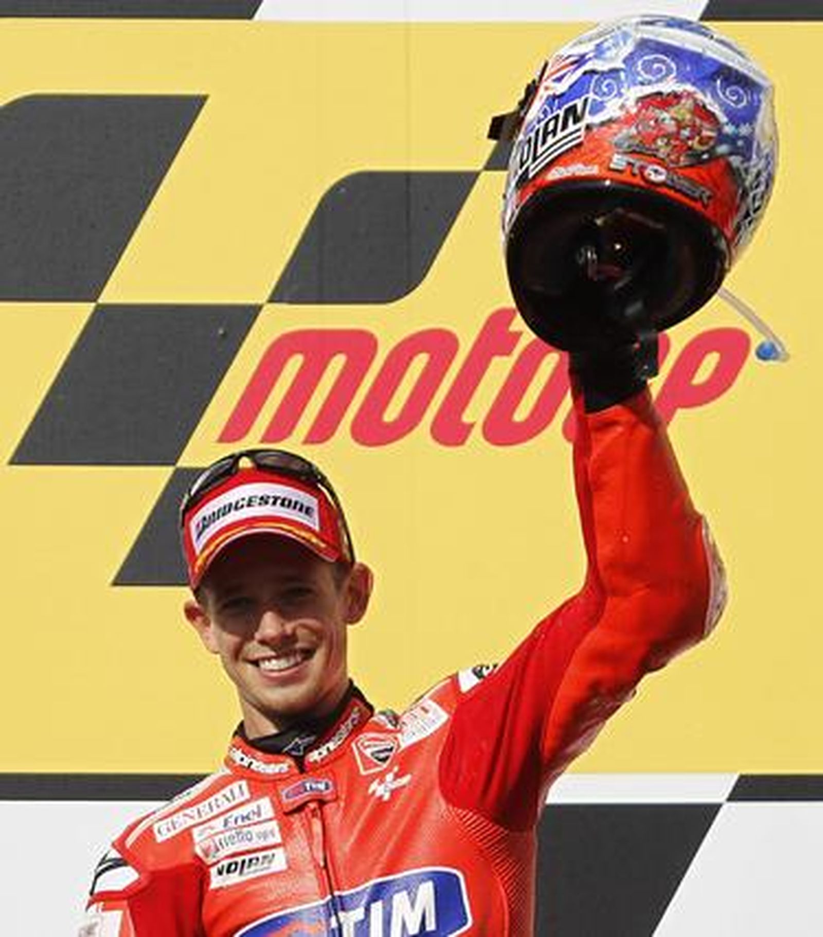 Stoner vuelve a imponer su ley en Australia y vence por delante de Lorenzo y Rossi.

Foto: EFE · AFP · Reuters