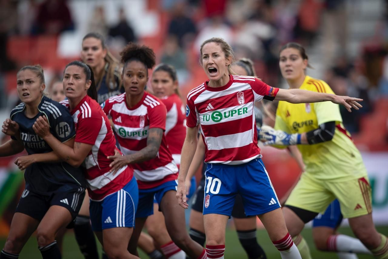 Las mejores imágenes del Granada Femenino-Real Madrid