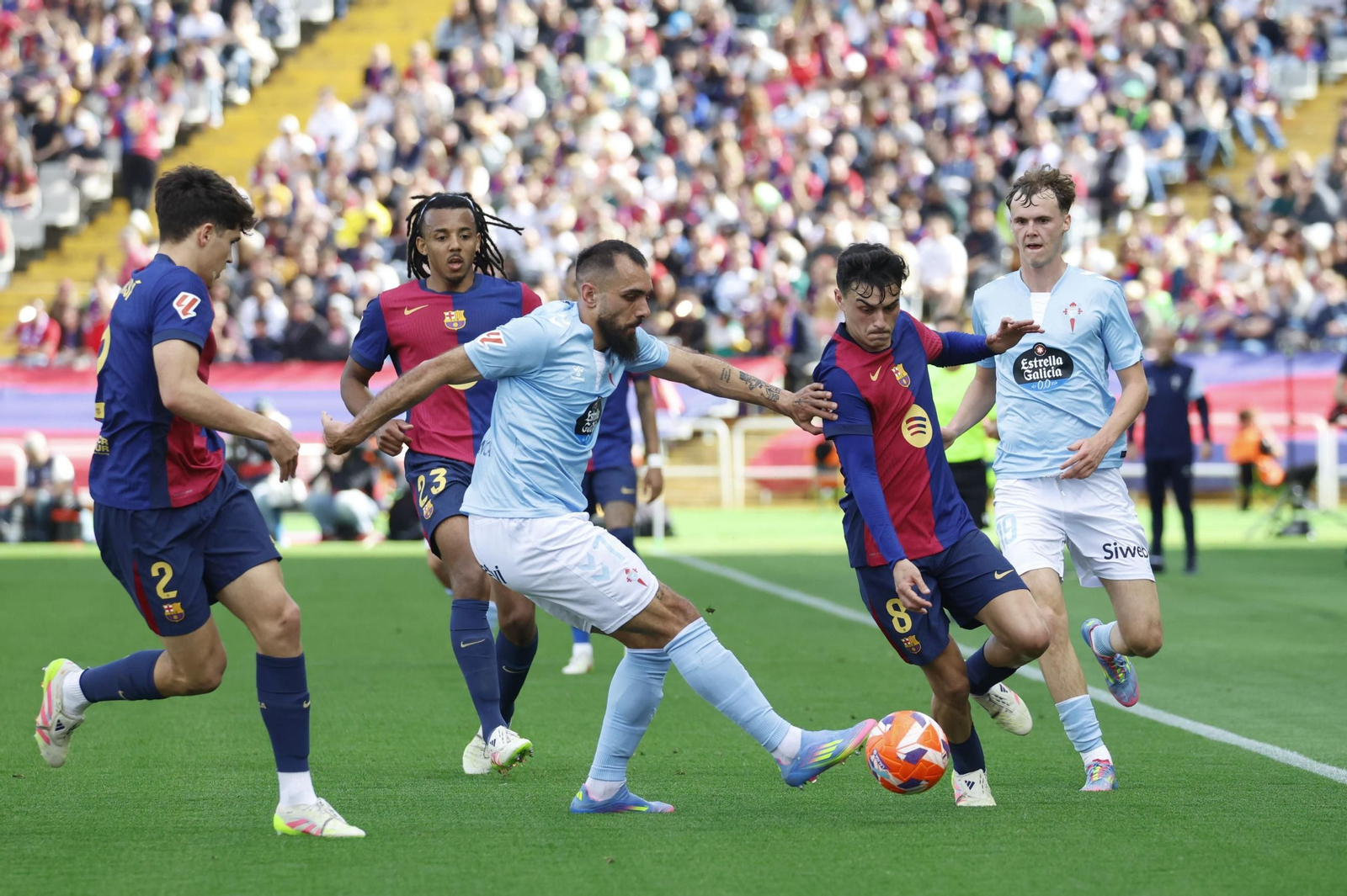 Barcelona-Celta: El malagueño Melero López, salpicado por la polémica