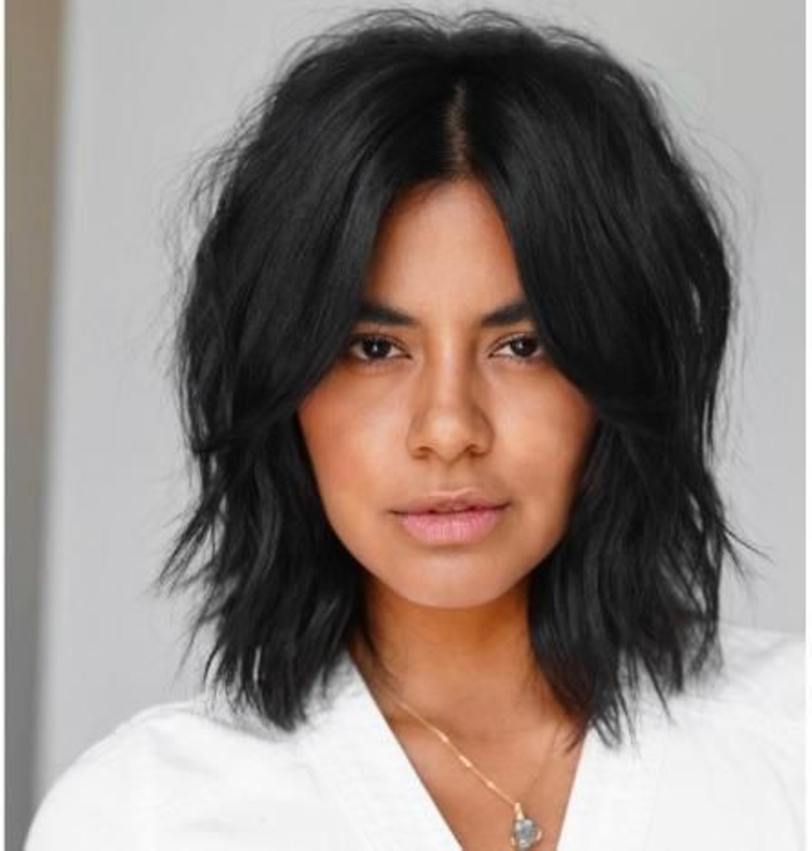 Corte de pelo shaggy lob.