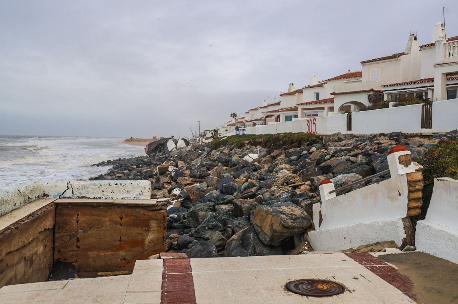 Fotografías de las zonas más perjudicadas de Matalascañas tras los últimos temporales