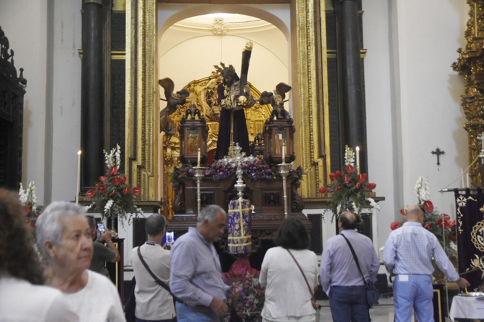 El Nazareno de Santaella espera su salida en la iglesia de El Salvador y Santo Domingo de Silos.