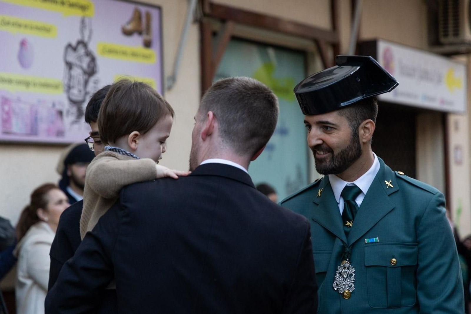 Las cofradías de la Vera Cruz, Expiración y Gran Poder lucen sus cortejos en la calle