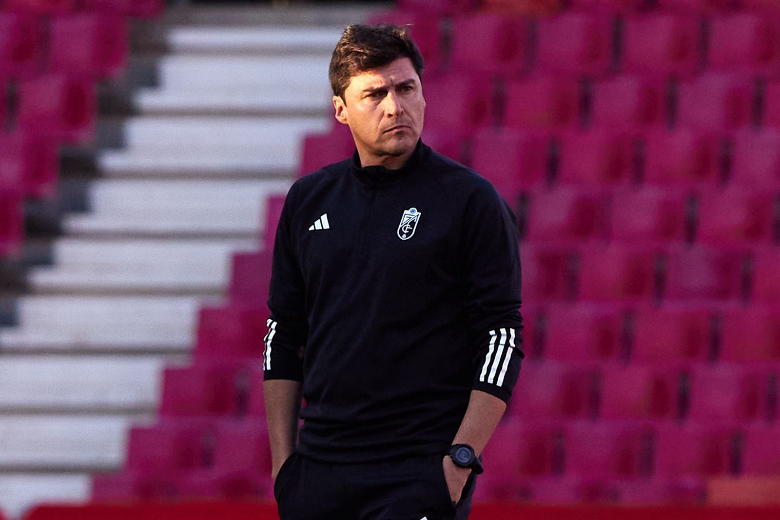 Las primeras imágenes del nuevo entrenador del Granada CF