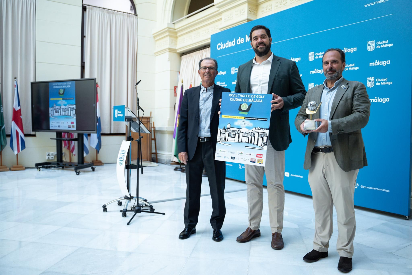 El Ayuntamiento presenta el XXVIII Trofeo de Golf ‘Ciudad de Málaga’, que se celebrará en el Real Guadalhorce Club de Golf El Ayuntamiento presenta el XXVIII Trofeo de Golf ‘Ciudad de Málaga’, que se celebrará en el Real Guadalhorce Club de Golf