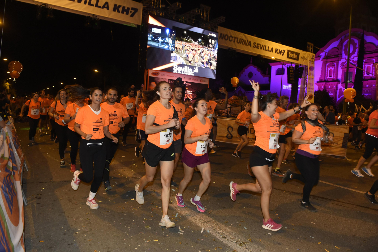 Búscate en la Carrera Nocturna 6