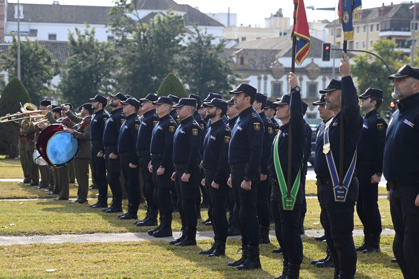 La celebración del bicentenario de la Policía Nacional en Córdoba, en imágenes