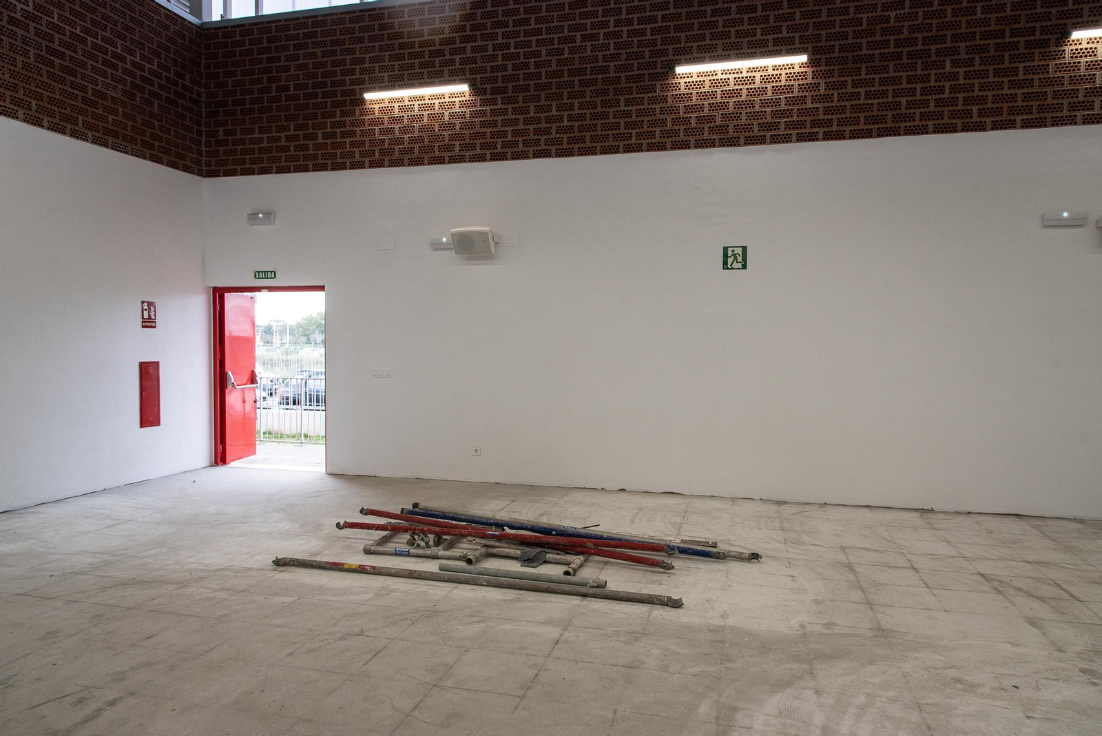 Imágenes de la visita de la Consejera de Desarrollo Educativo y Formación Profesional al nuevo colegio del Ensanche