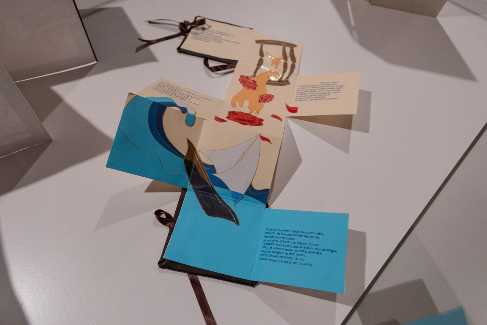 La poesía de Aurora Luque inspira la exposición 'Libros de Artista 2025'