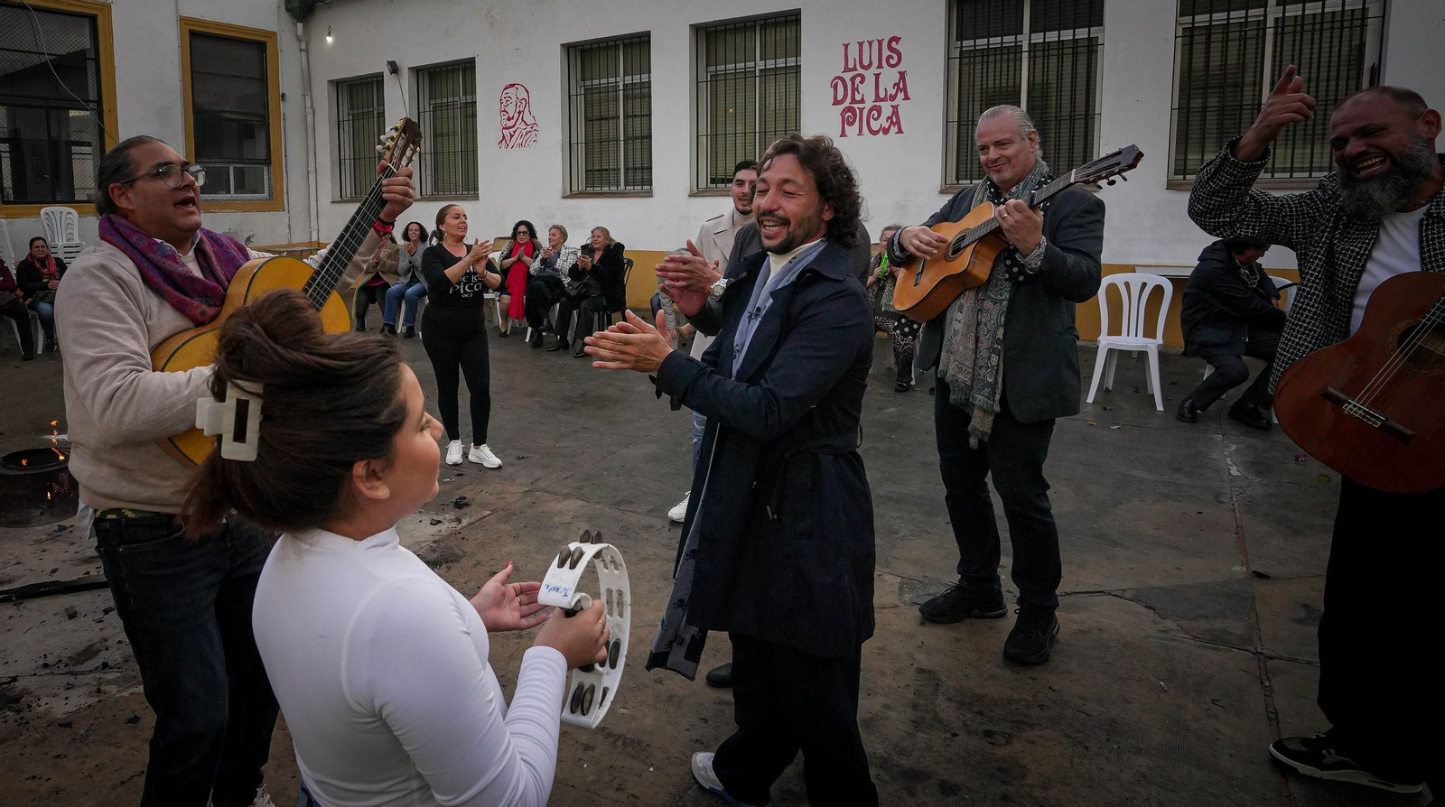 Imágenes de las zambombas del día 5 de diciembre en Jerez