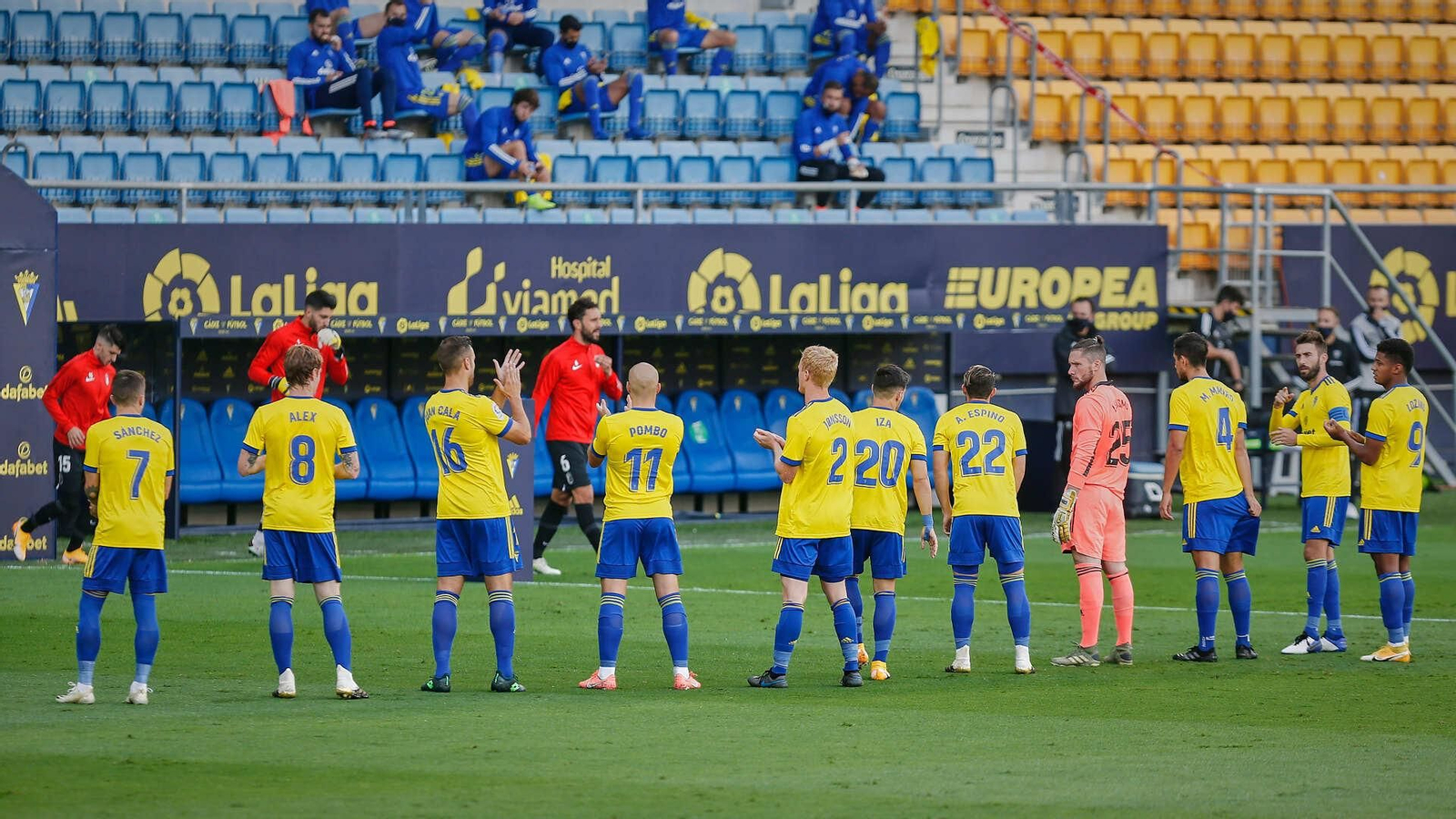Partido de fútbol Cádiz CF - Granada Partido de fútbol Cádiz CF - Granada