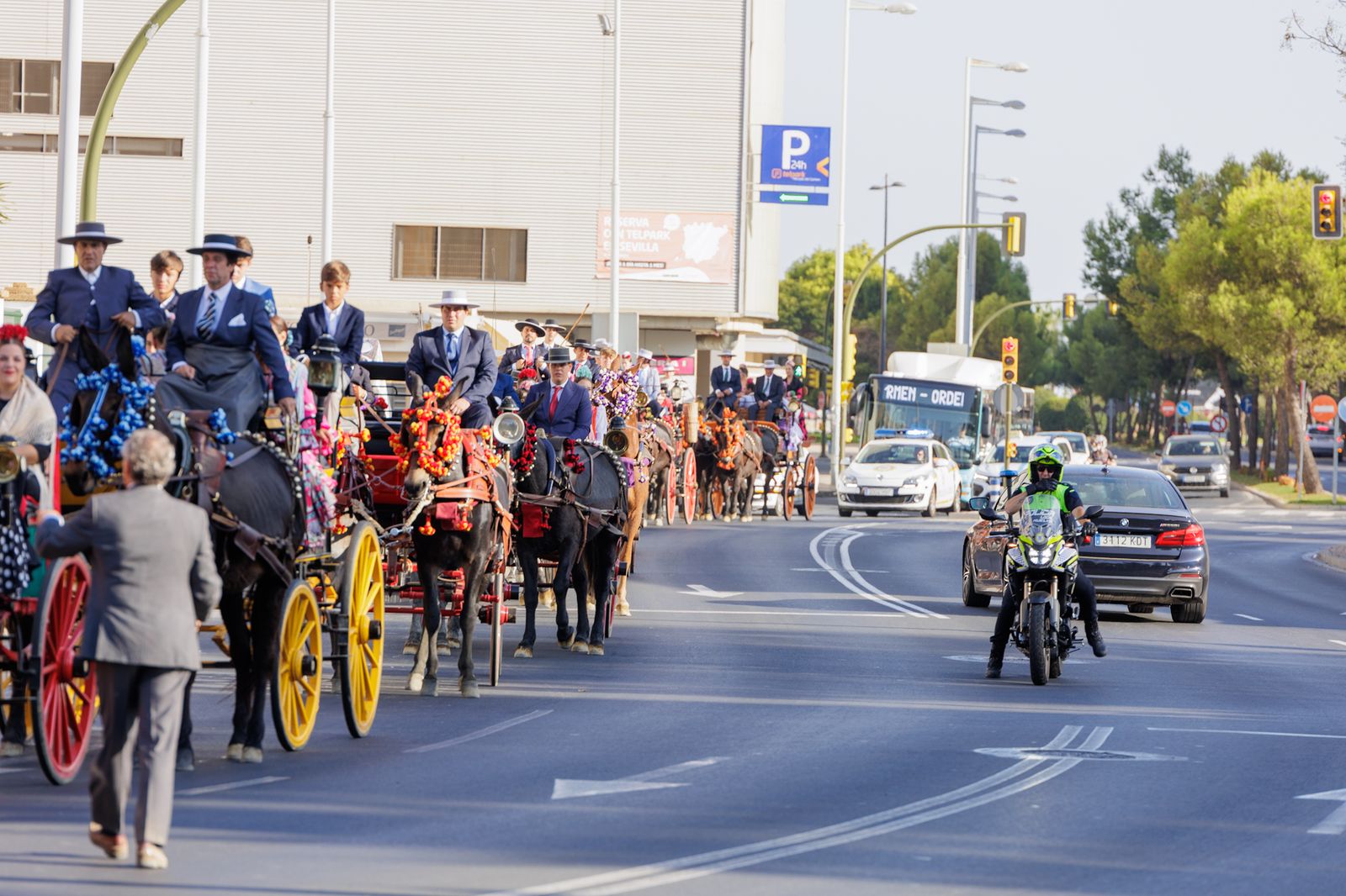 Feria del Caballo 2023: Las mejores imágenes de la primera tarde en el Parque Zafra