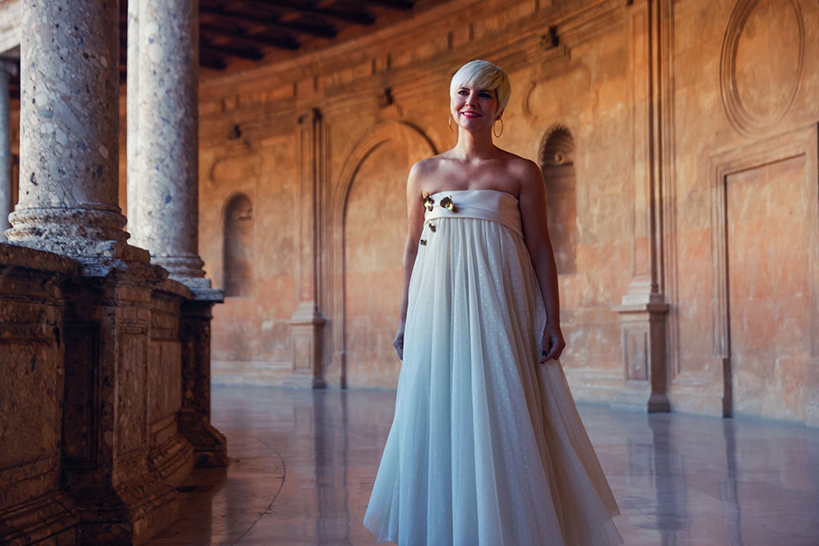 Pasión Vega regresa a tierras almerienses.