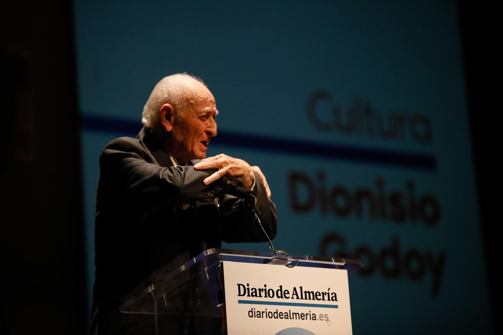 Imágenes de la Gala Aniversario de Diario de Almería, en Roquetas