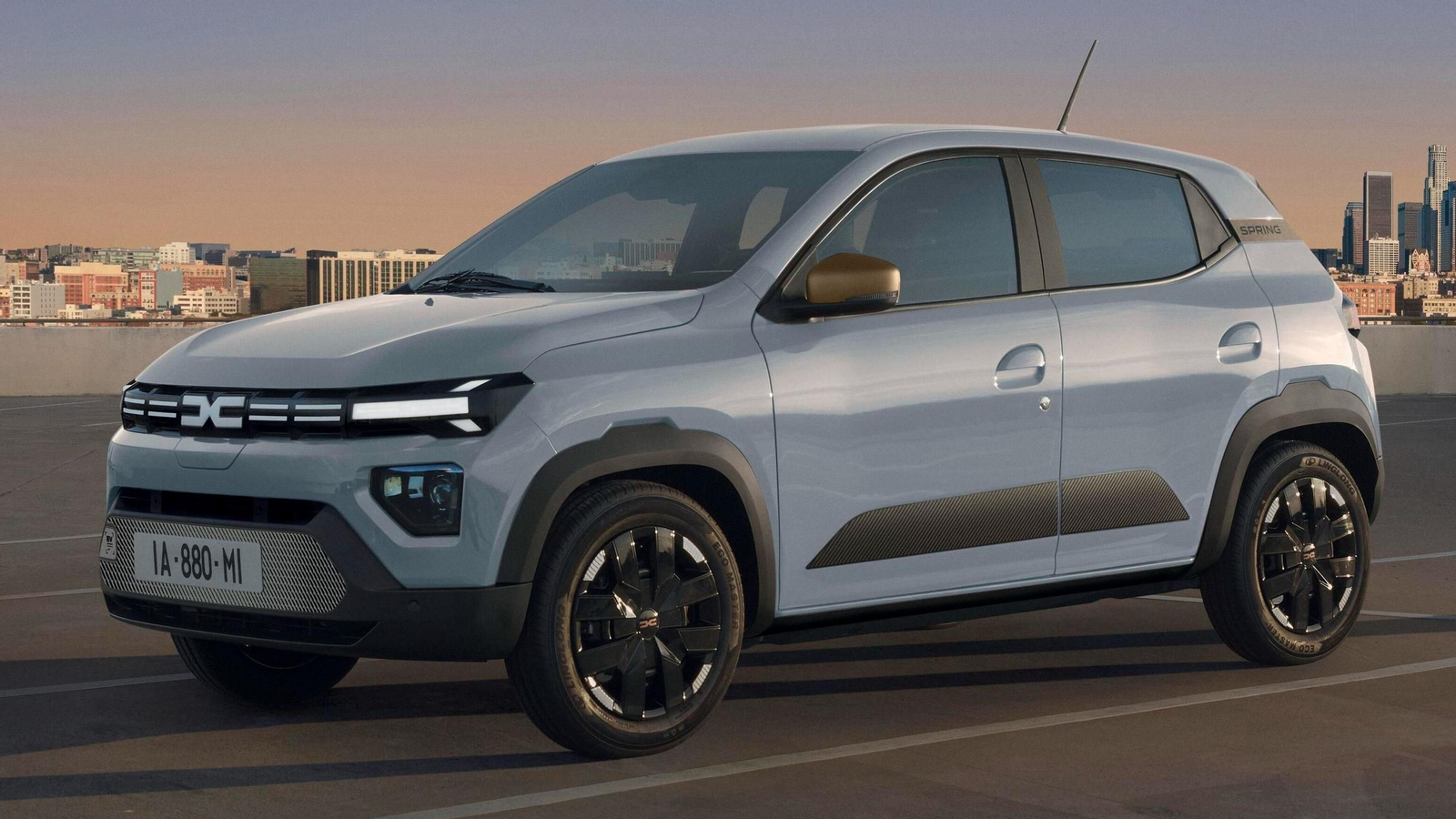 Dacia Spring, más potencia, eficiencia y mejoras dinámicas sin cambiar su aspecto