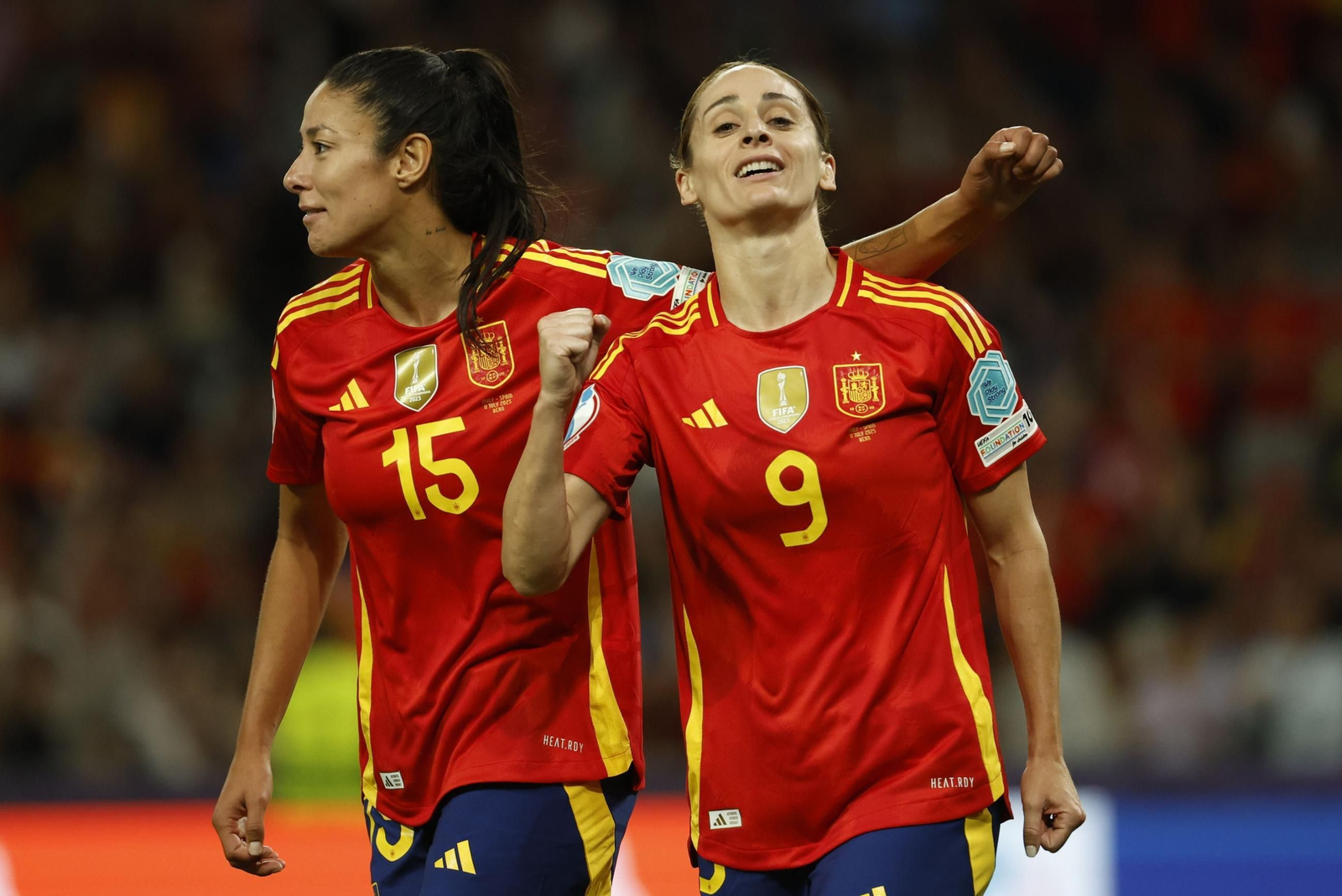 Las fotos del Italia - España de la Eurocopa femenina