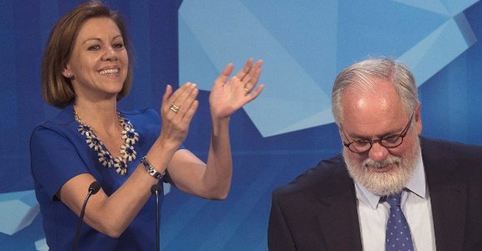 Cañete: "El PP reconstruye el país y apuesta por un futuro más ilusionante"