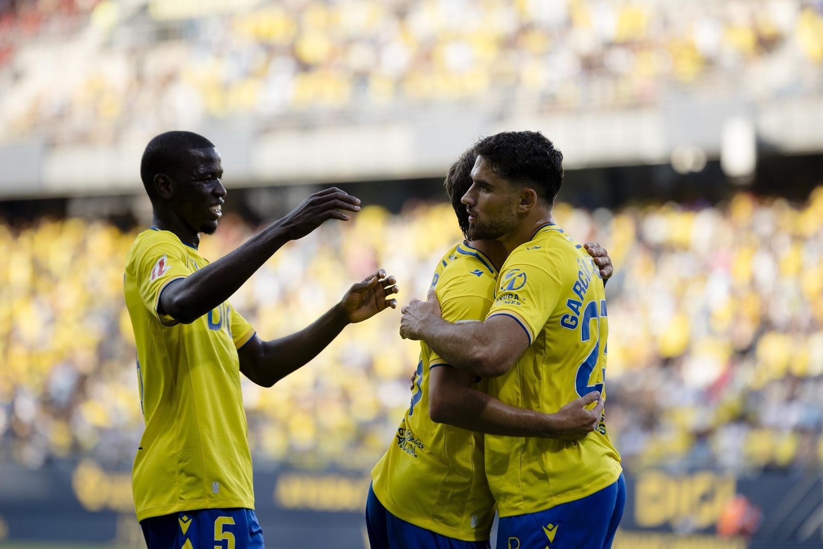 Búscate en las imágenes del primer partido del Cádiz CF- Mirandés
