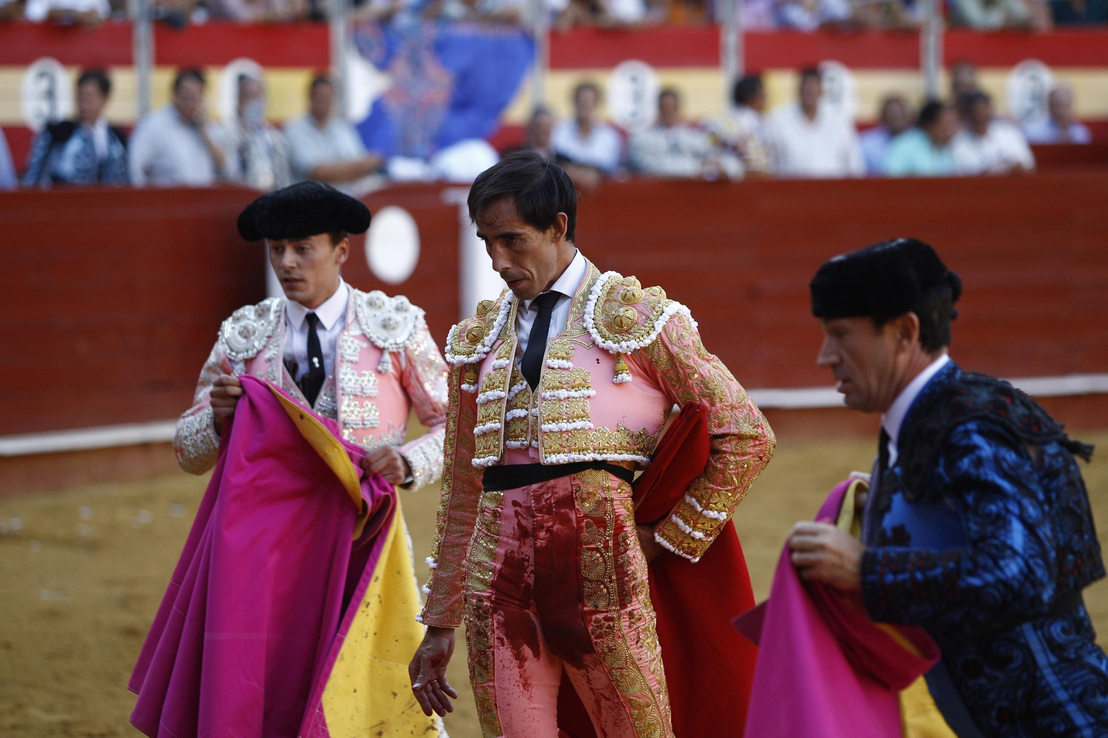 Las mejores imágenes de los toreros Fortes, Juan Ortega y David de Miranda en la Feria de Almería 2025