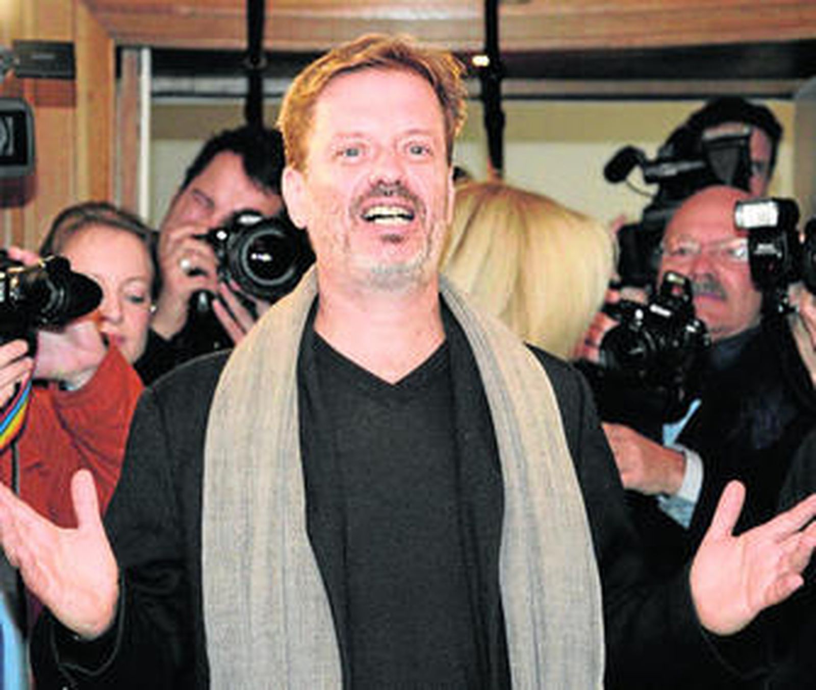 El escritor Alexis Jenni, ayer tras darse a conocer como ganador del prestigioso Goncourt.