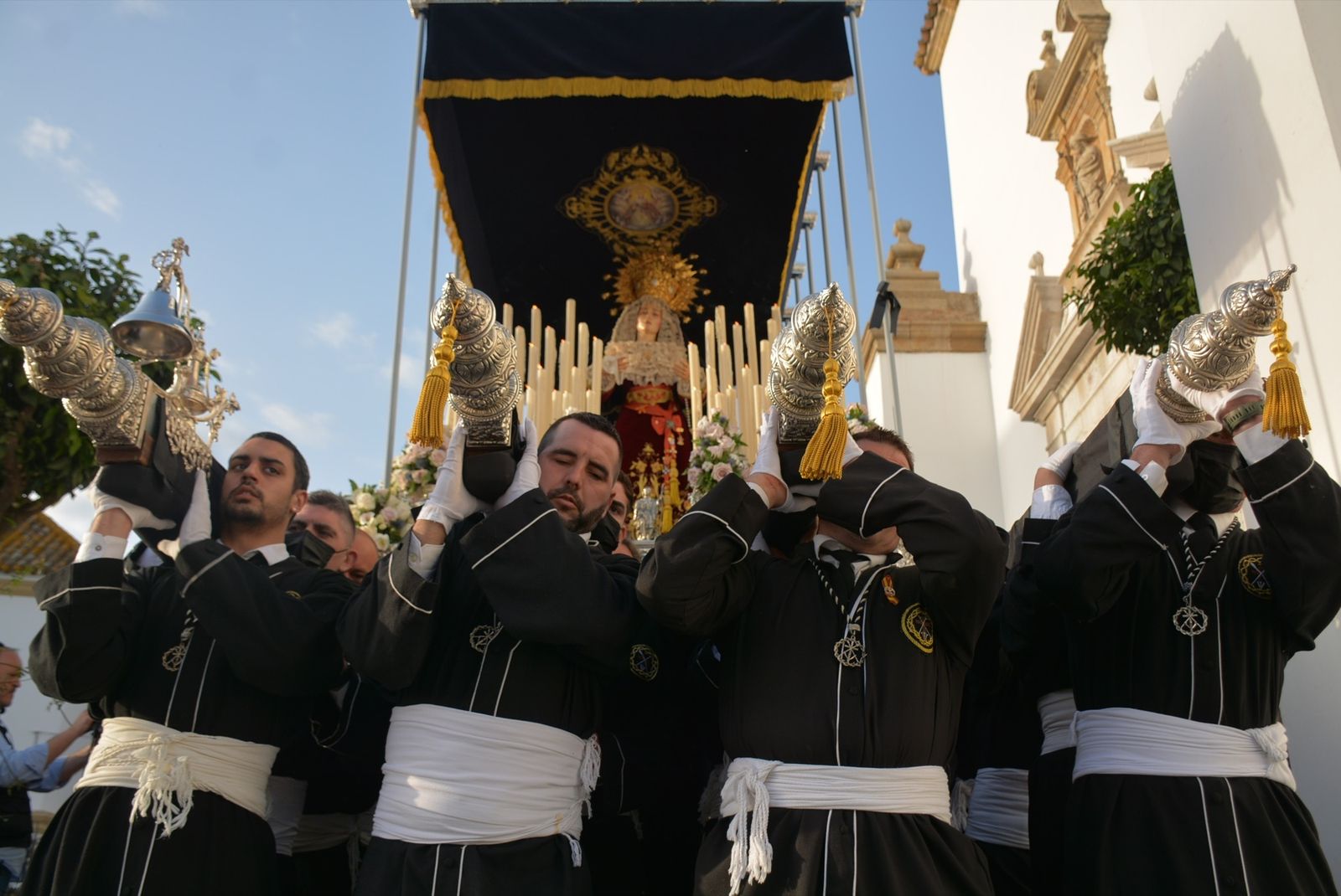 Las fotos del Viernes Santo en San Roque: la Magna del Santo Entierro