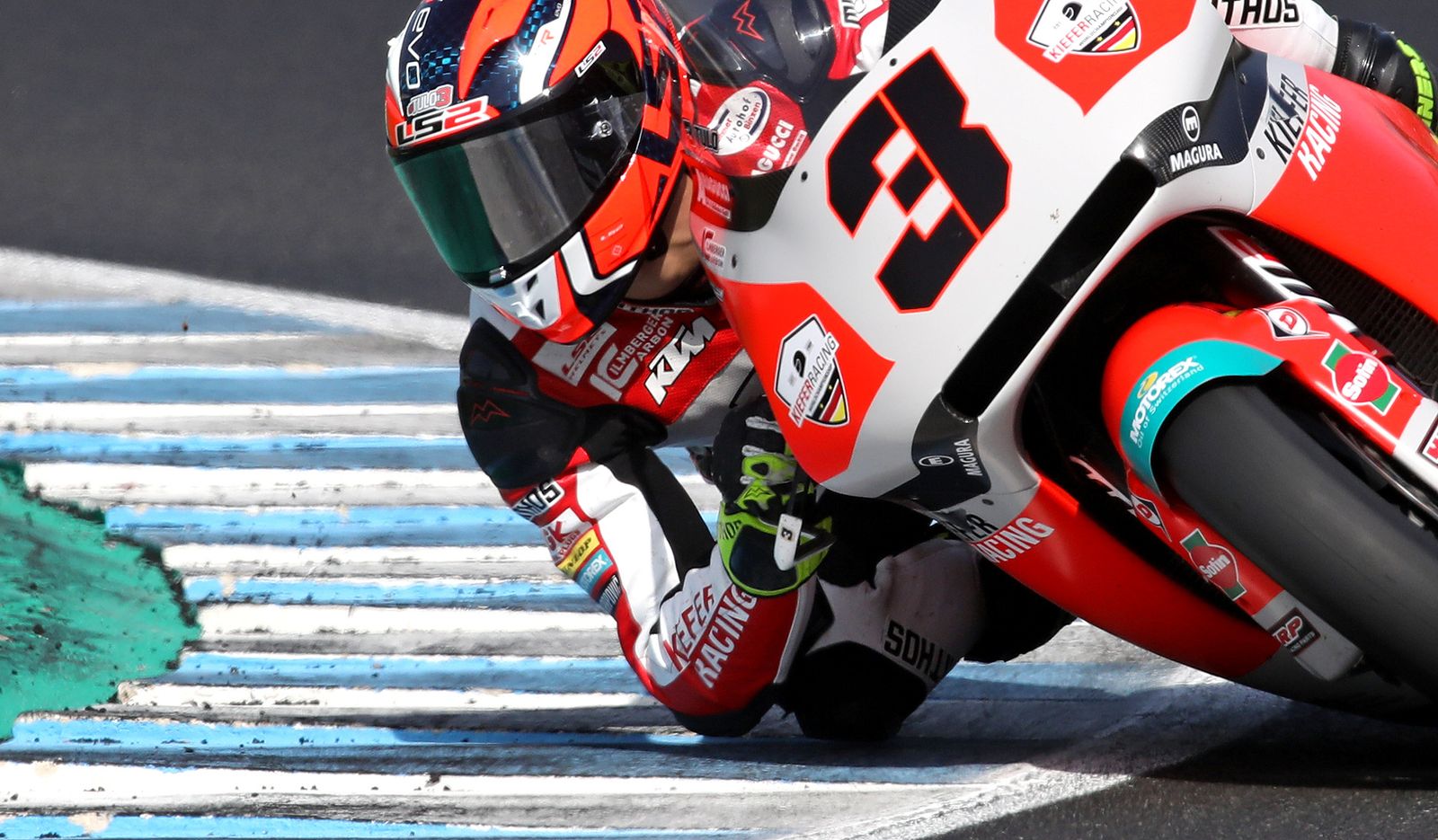 Imágenes de los entrenamientos de Moto2 y Moto3