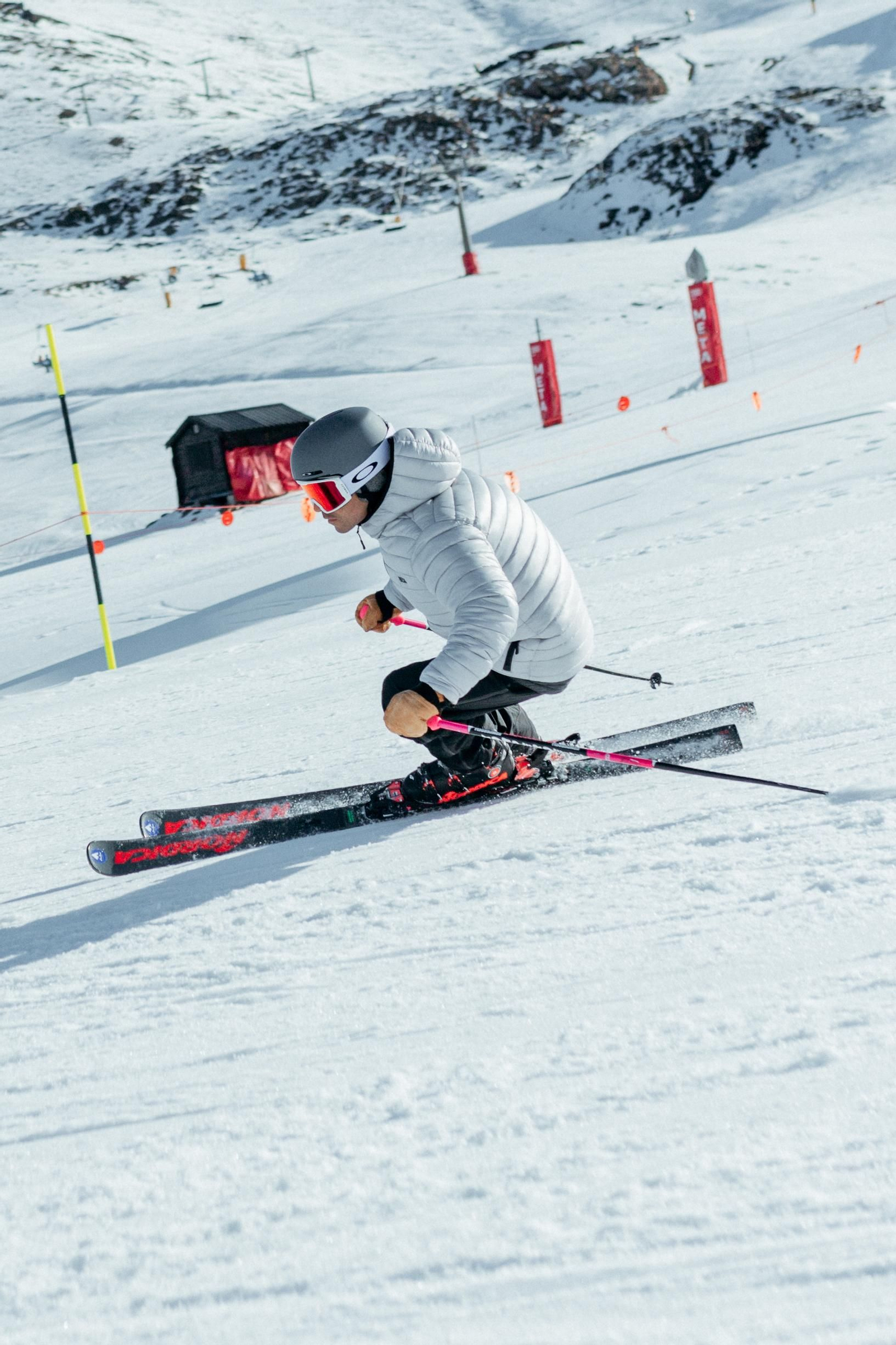 Champán, caviar y nieve: así ha sido la exclusiva fiesta BESO en Sierra Nevada, todas las fotos