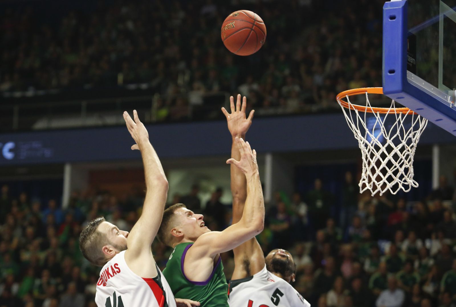 Las imágenes del Unicaja-Lokomotiv