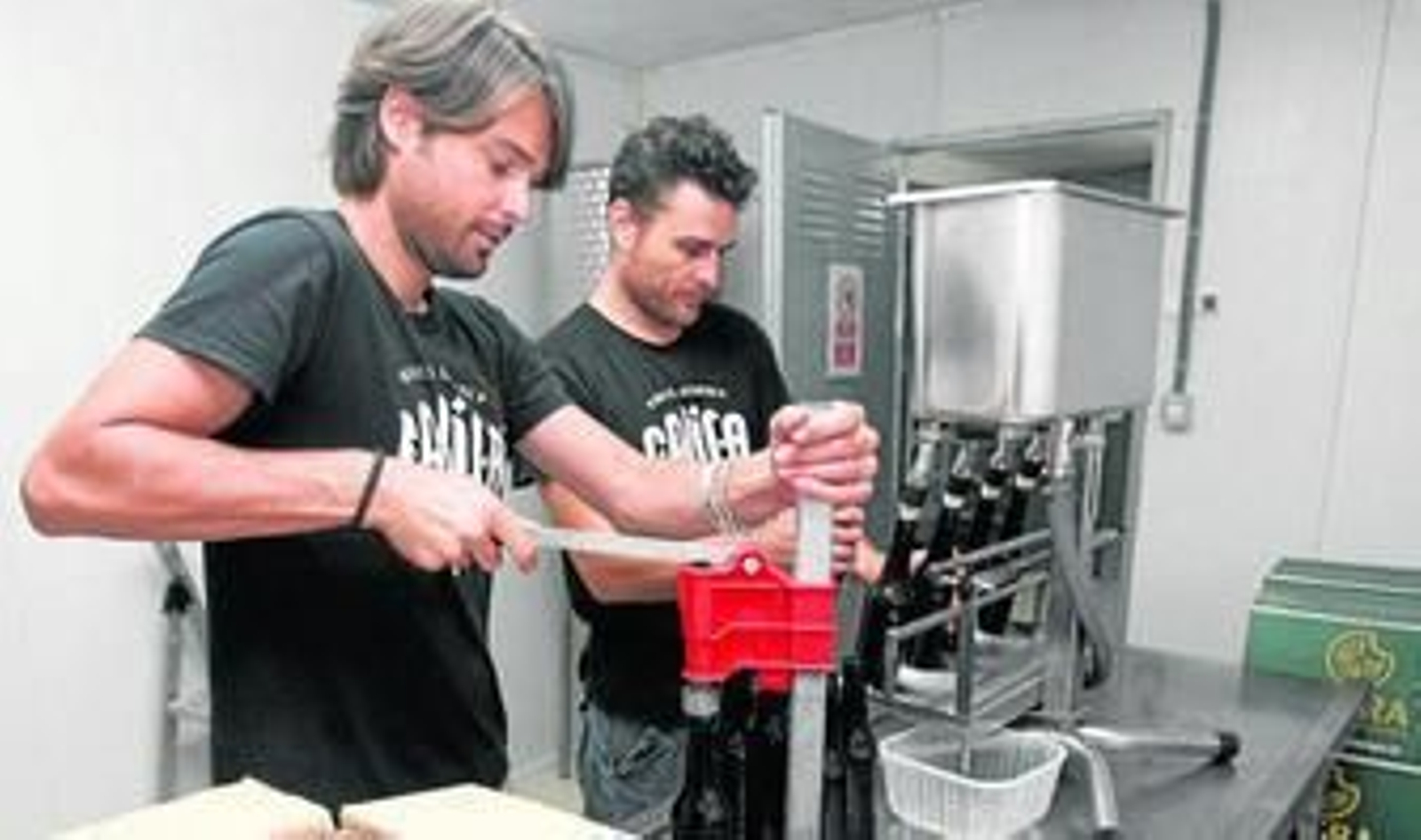 Embotelladora artesanal de la cerveza Califas en Córdoba