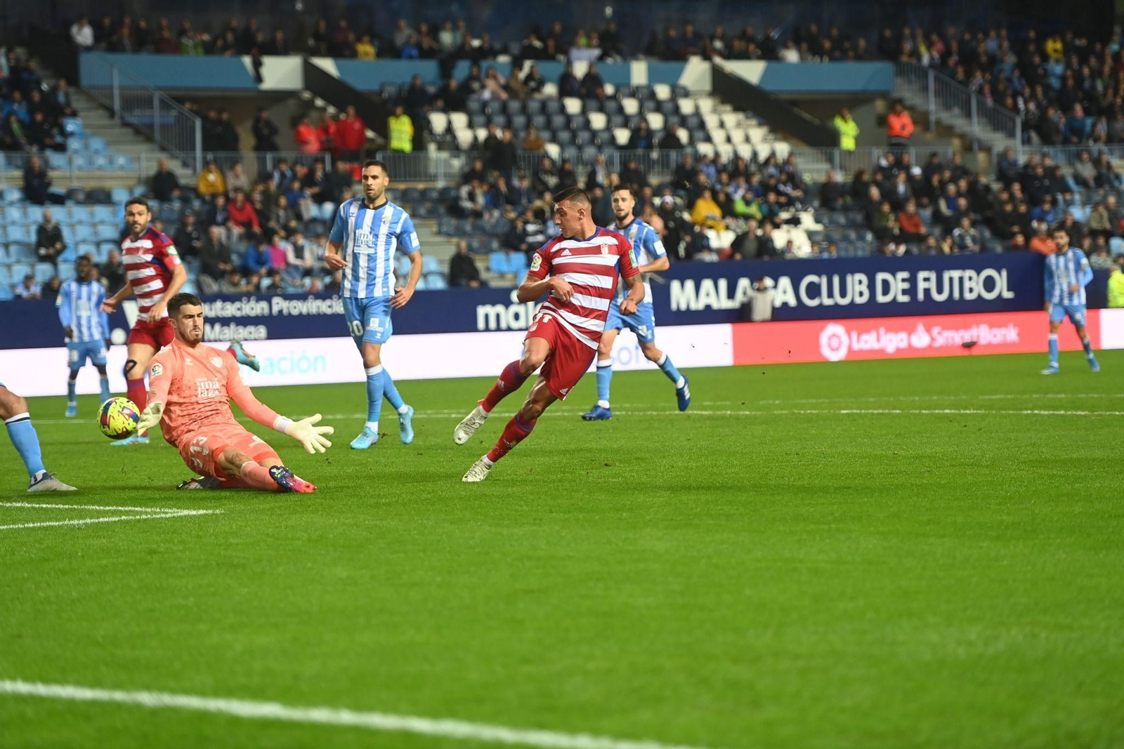 El Málaga CF - Granada CF, en fotos