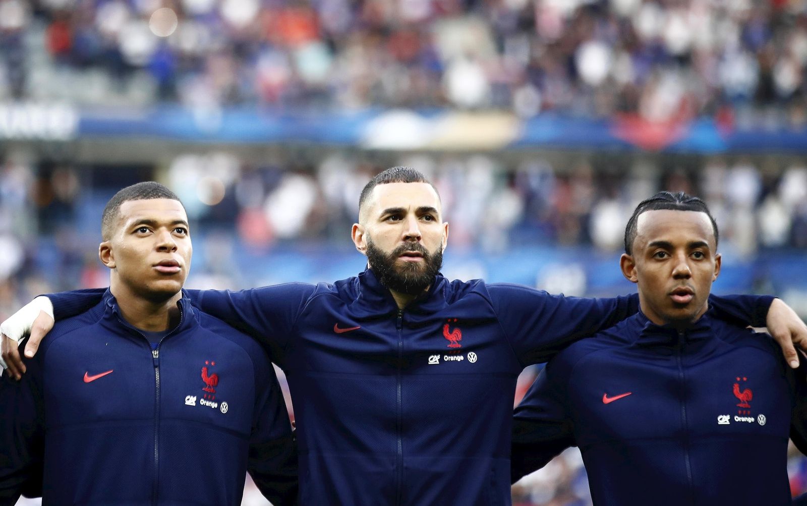 Koundé, junto a las dos máximas estrellas de Francia, Mbappé y Benzema.