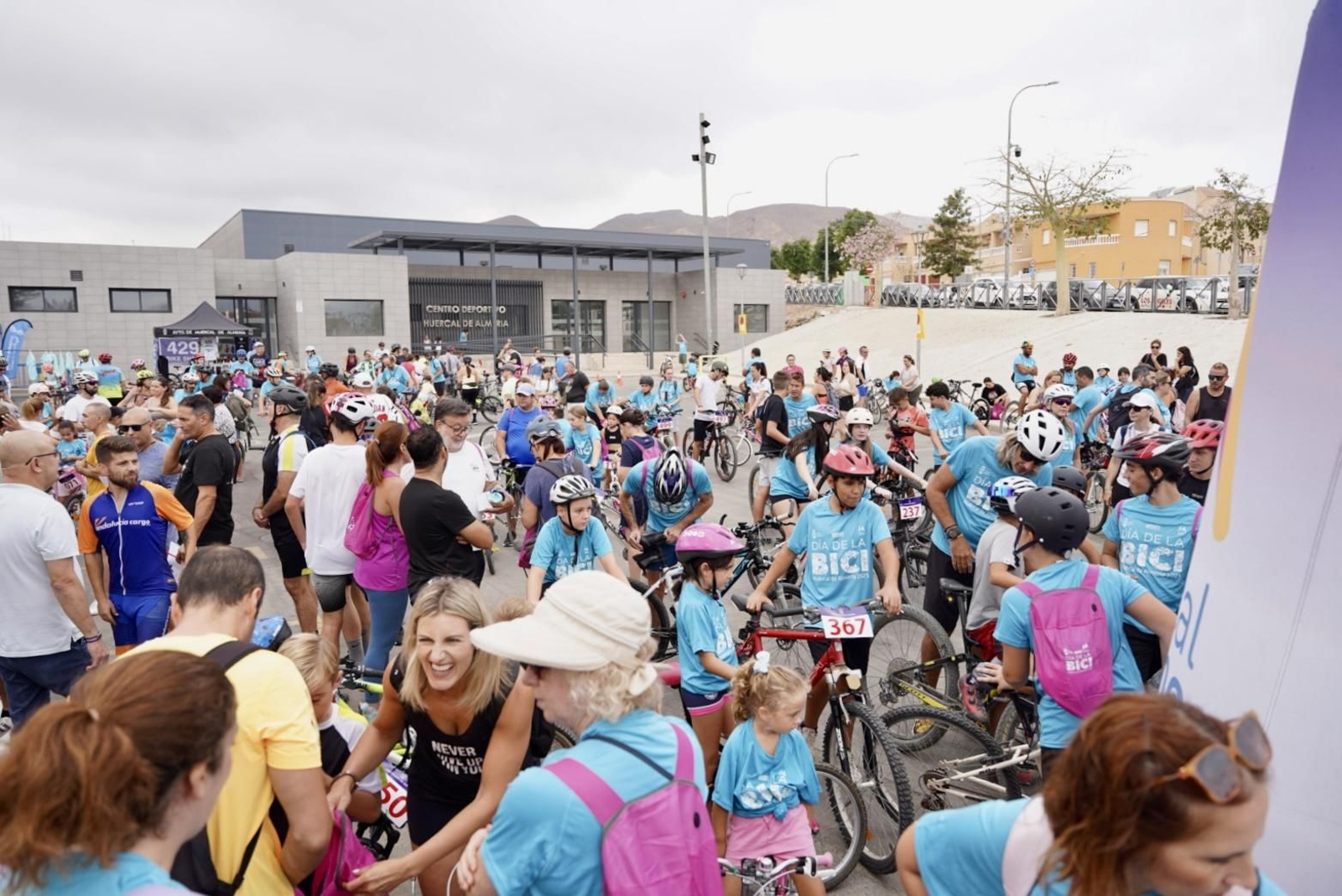 Así se ha vivido el multitudinario Día de la Bici en Huércal de Almería