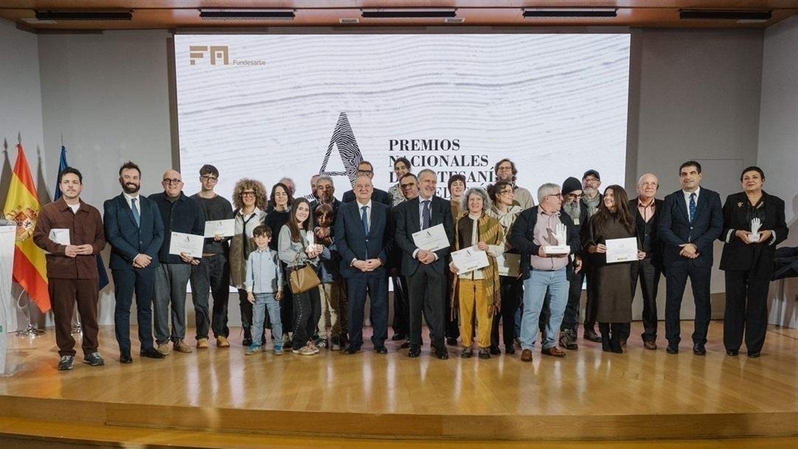 Premiados con el ministro de Industria.