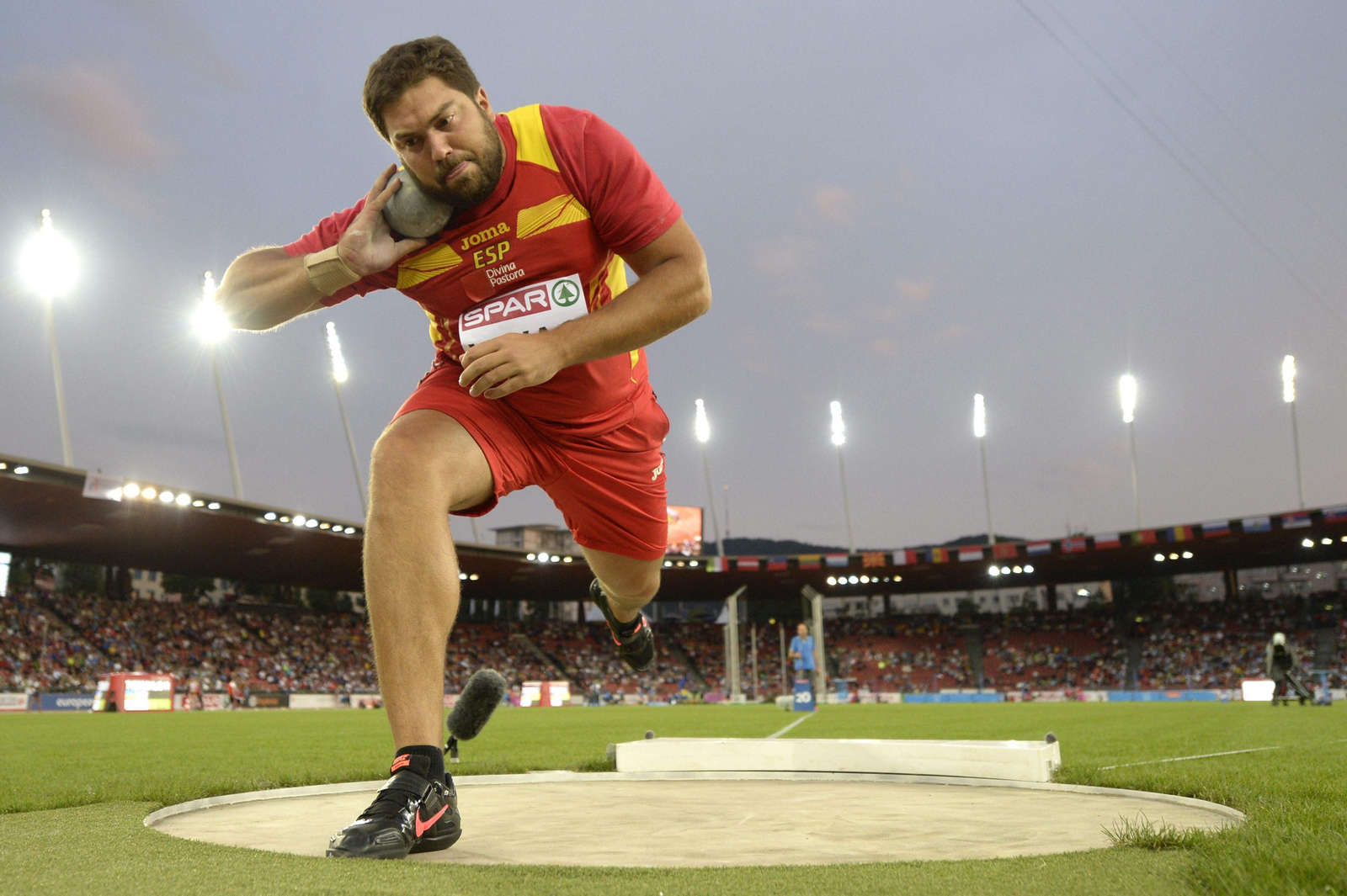 La carrera de Borja Vivas, en fotos
