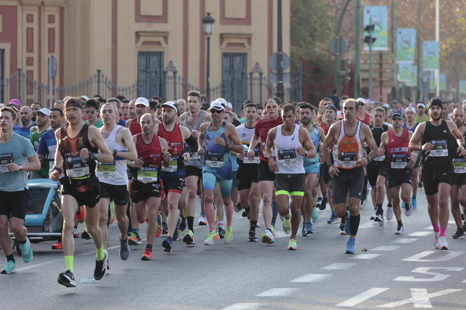 Las imágenes de la Maratón de Sevilla 2022 (8)