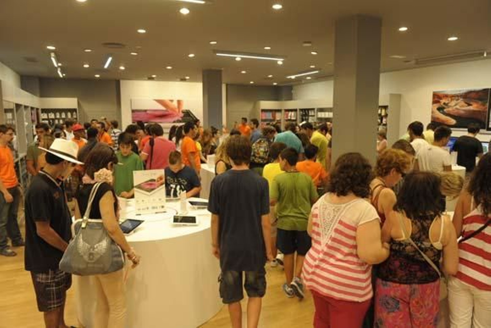 Los gaditanos muerden la 'manzana' con la nueva Goldenmac