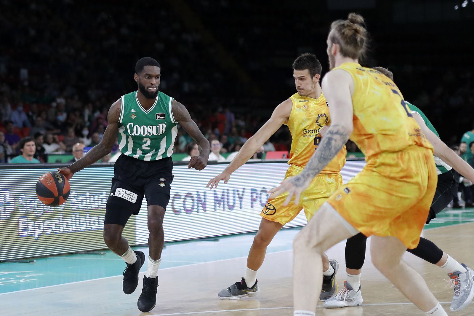 Las imágenes de la salvación del Coosur Betis