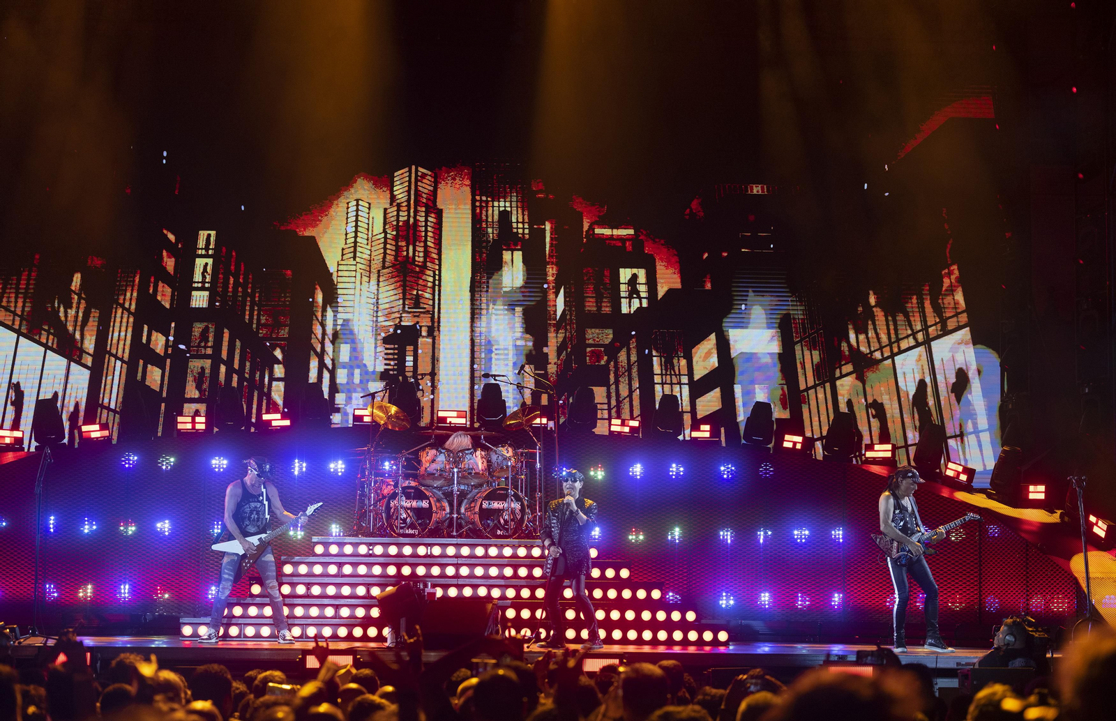 Las imágenes de Scorpions en el Icónica Fest de Sevilla