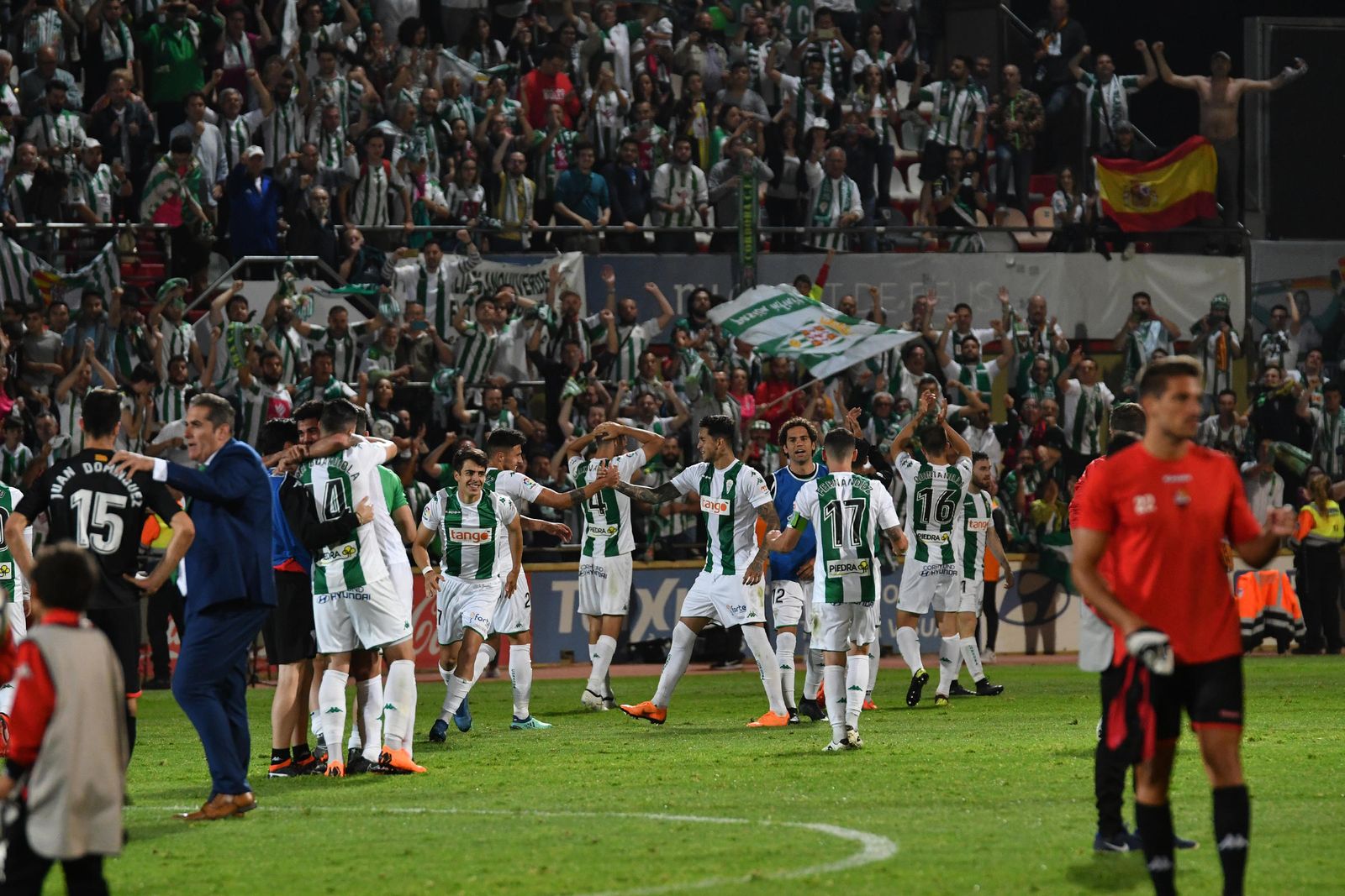 El Reus Deportiu-Córdoba, en imágenes