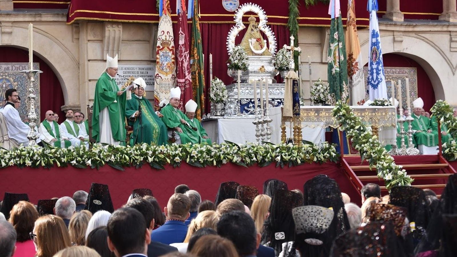La Virgen de la Cabeza en su última bajada a la ciudad de Andújar.